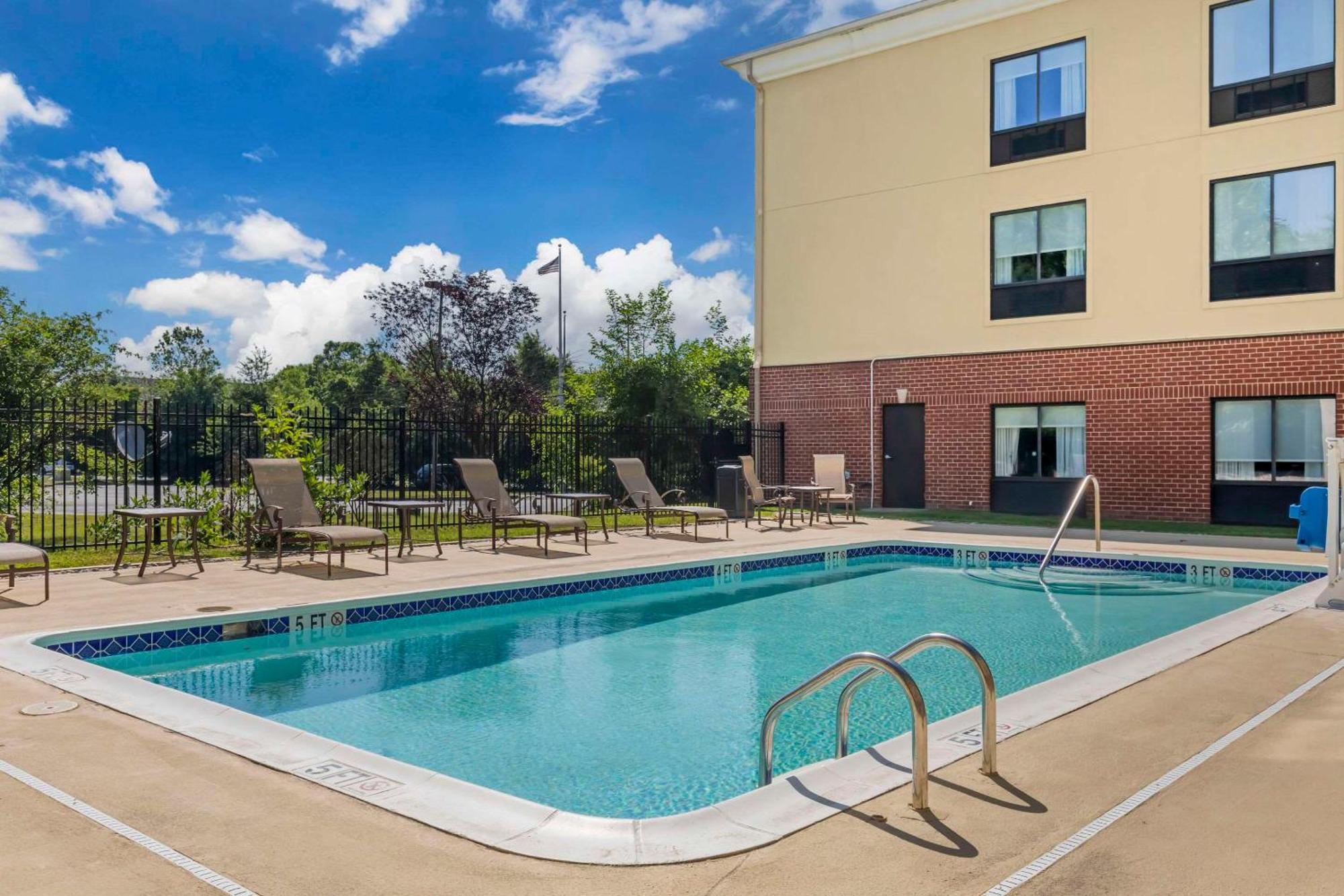 Comfort Inn & Suites Chestertown Exterior foto
